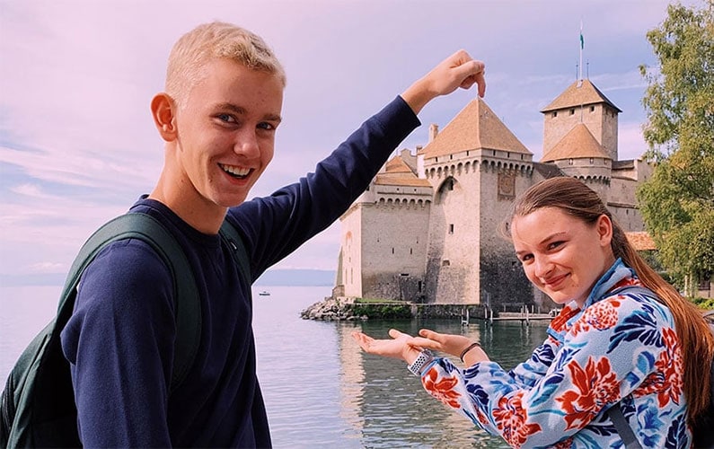 ask-your-host-parents Essex Student on Exchange